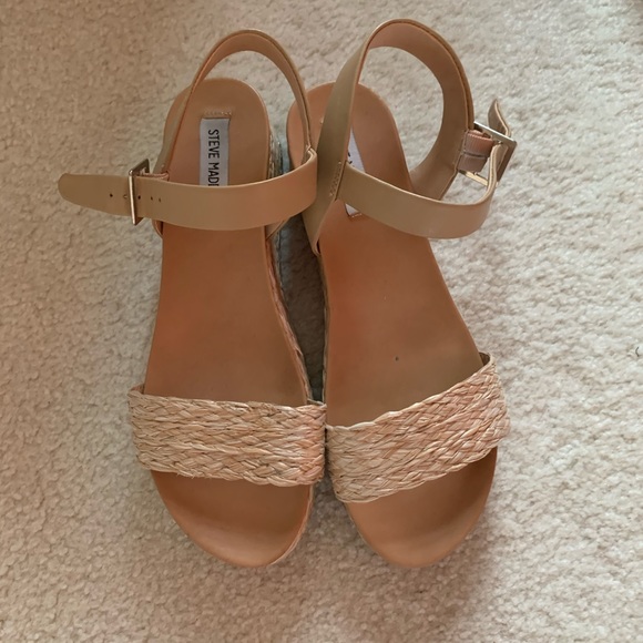 Steve Madden Tan Espadrille Sandals (See Note) - Picture 2 of 4